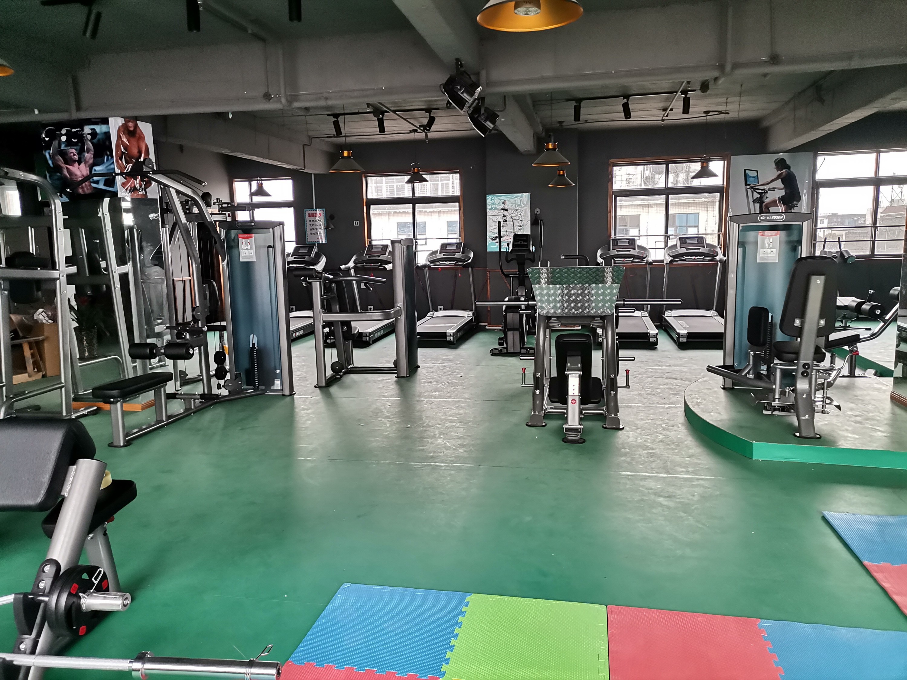 悍德森丨浪動健身房 健身器材配置方案 案例 悍德森丨浪動健身房 健身器材配置方案 案例