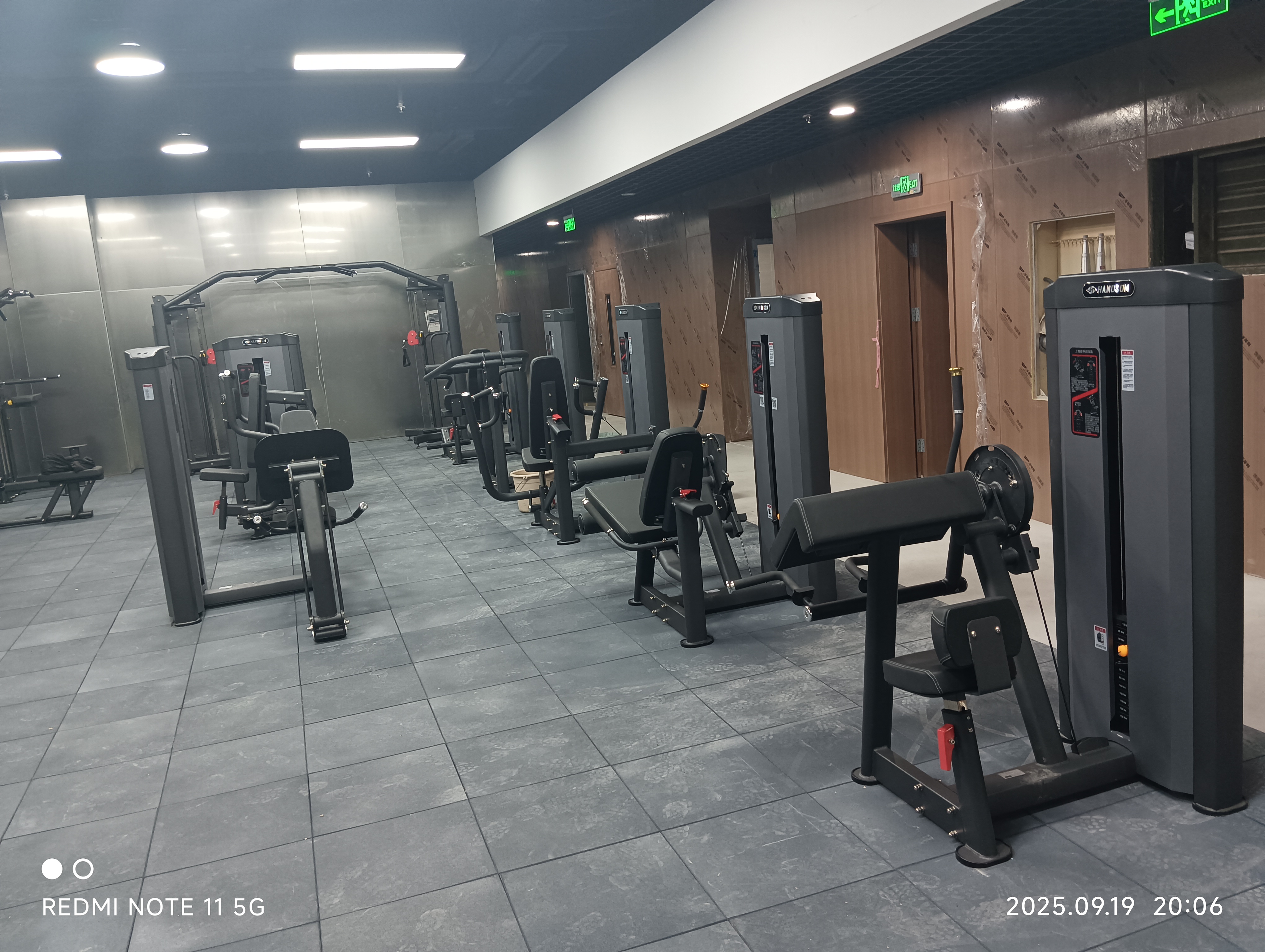 悍德森| 某支隊(duì) 健身房配置方案